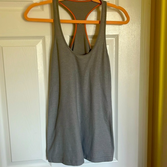 Lululemon Gray Sleeveless Tank - Picture 1 of 2